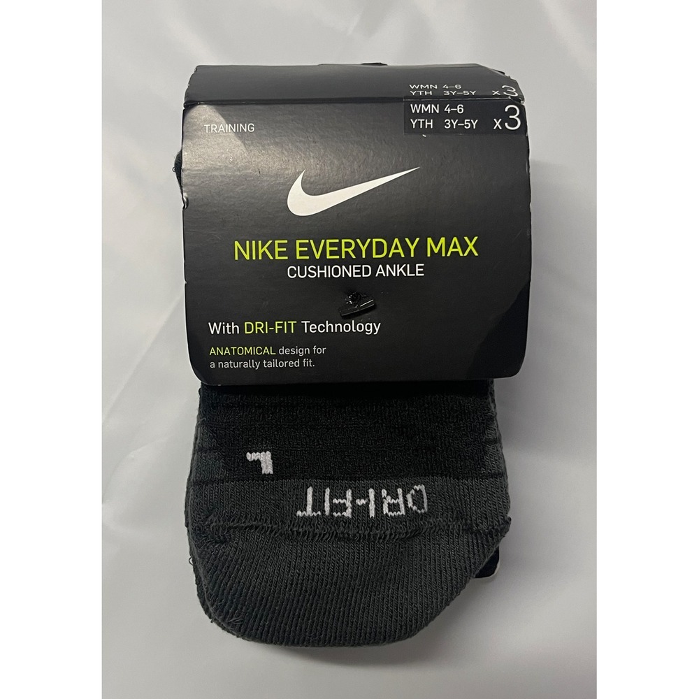 Nike Everyday Max Cushioned Ankle Training Socks 3 Pair Black SX5549-010 Small